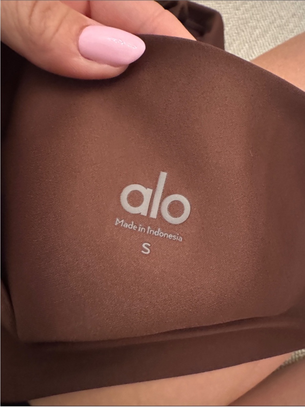Alo Yoga Set - Picture 5 of 5